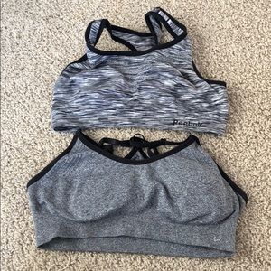 2 large sports bras